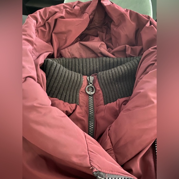 Noize wine red vegan Winter Coat with Hood - Picture 6 of 8